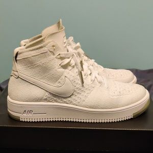 Air Force 1 Ultra Flyknit triple white